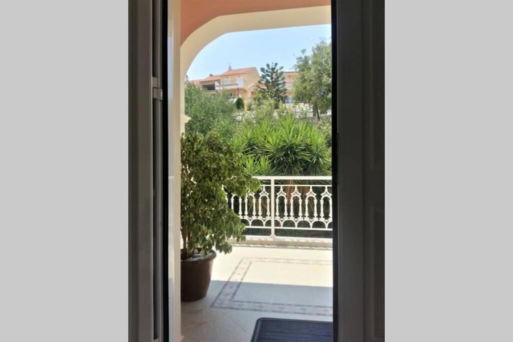 Sea And Mountains View Apartment Argostoli (Kefalonia) Exterior foto